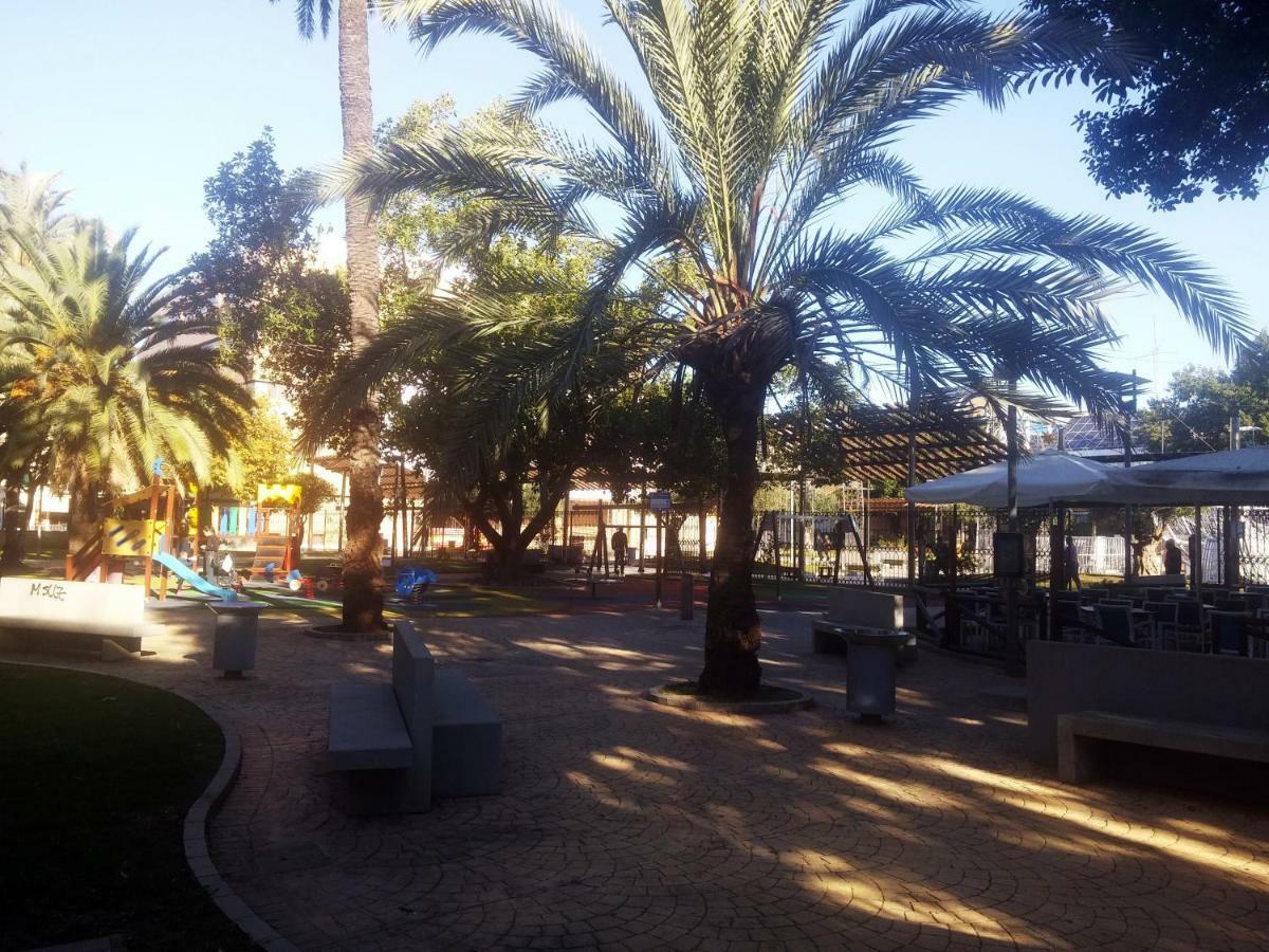 La Casa De Los Arbolitos Fuengirola Kültér fotó